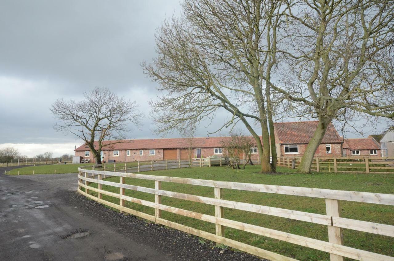 The Piglets Villa York Exterior photo